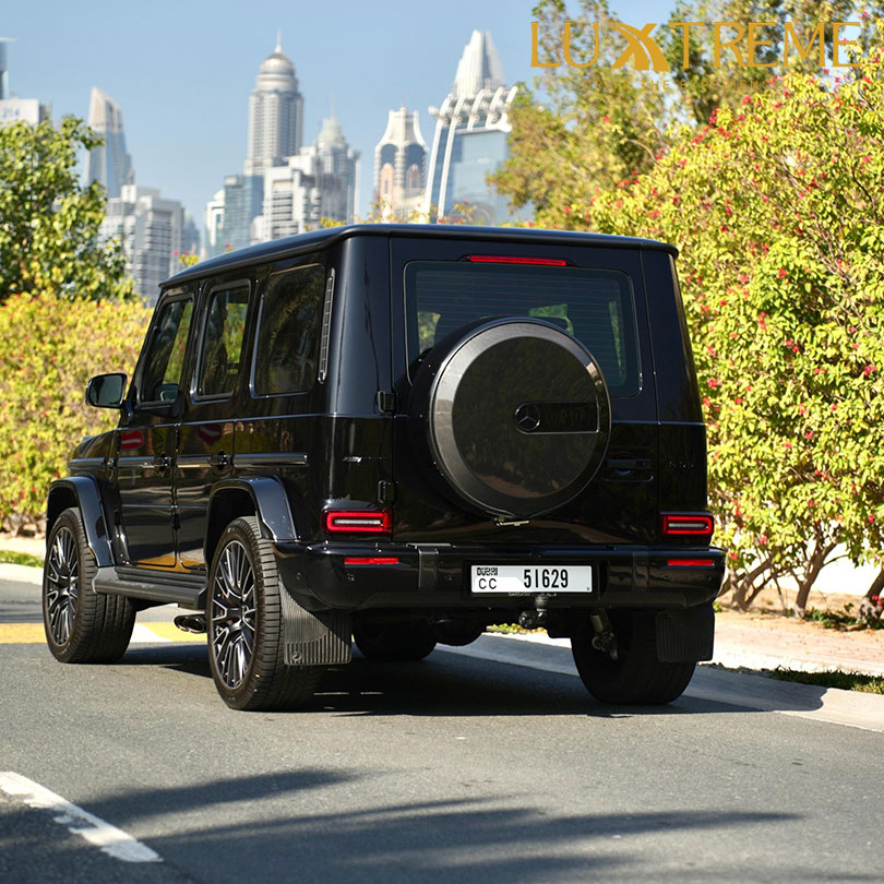 Is it worth renting a luxury car in Dubai?